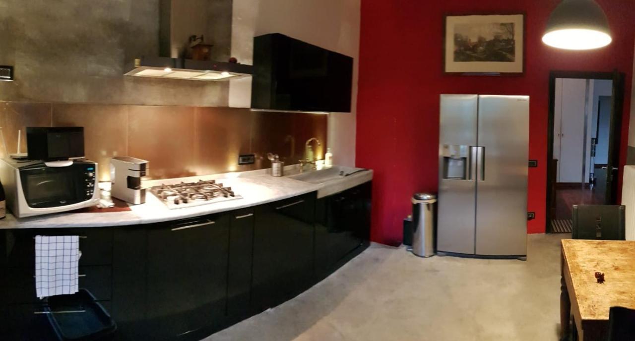 شقة La Casa Con Piscina Riscaldata Interna Anna Luxury Garden بيزا المظهر الخارجي الصورة